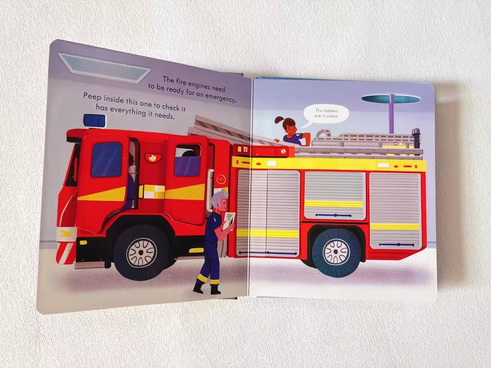 Usborne ピープインサイド 消防車の仕組みを知る 3D - Kid Educational のレビューと価格